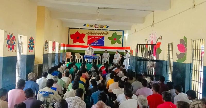 बंदियों ने सीखा ध्यान और आत्मशांति का मार्ग:उपजेल में आध्यात्मिक शिविर आयोजित